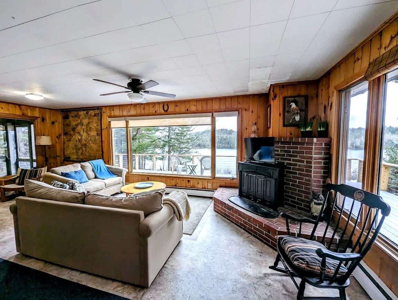 Secluded Oceanfront Cottage with Wrap-Around Deck near Acadia National Park, Sullivan, Maine