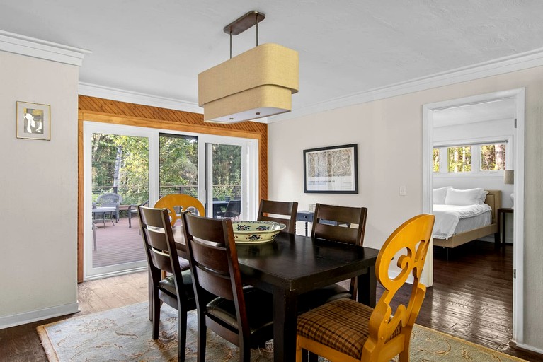 Vacation Rentals (United States of America, East Meredith, New York)