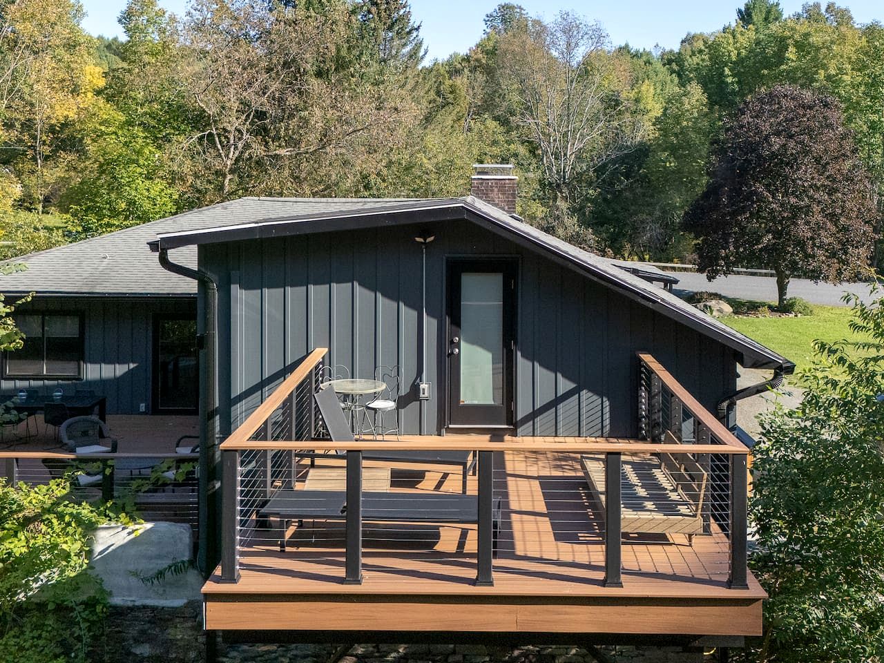 Charming Pet-Friendly Getaway with Deck & Nature Views in East Meredith, New York