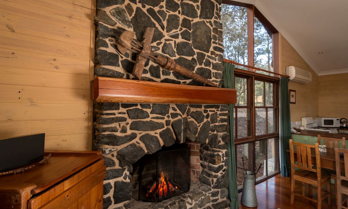 Romantic Country Cottage Escape near Coffs Harbour, New South Wales