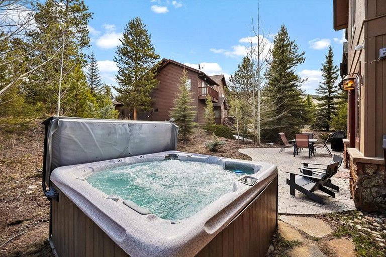 Cabins (United States of America, Frisco, Colorado)