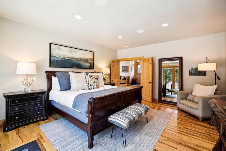 Cabins (United States of America, Frisco, Colorado)