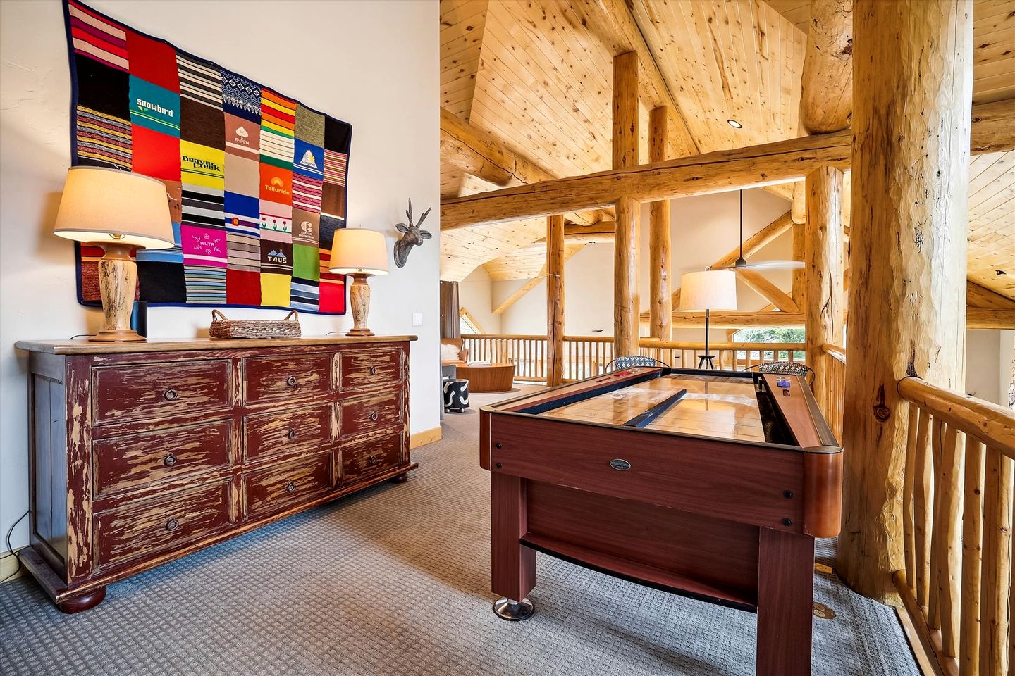 Wonderful Cabin with Hot-tub and Fireplace in Frisco, Colorado