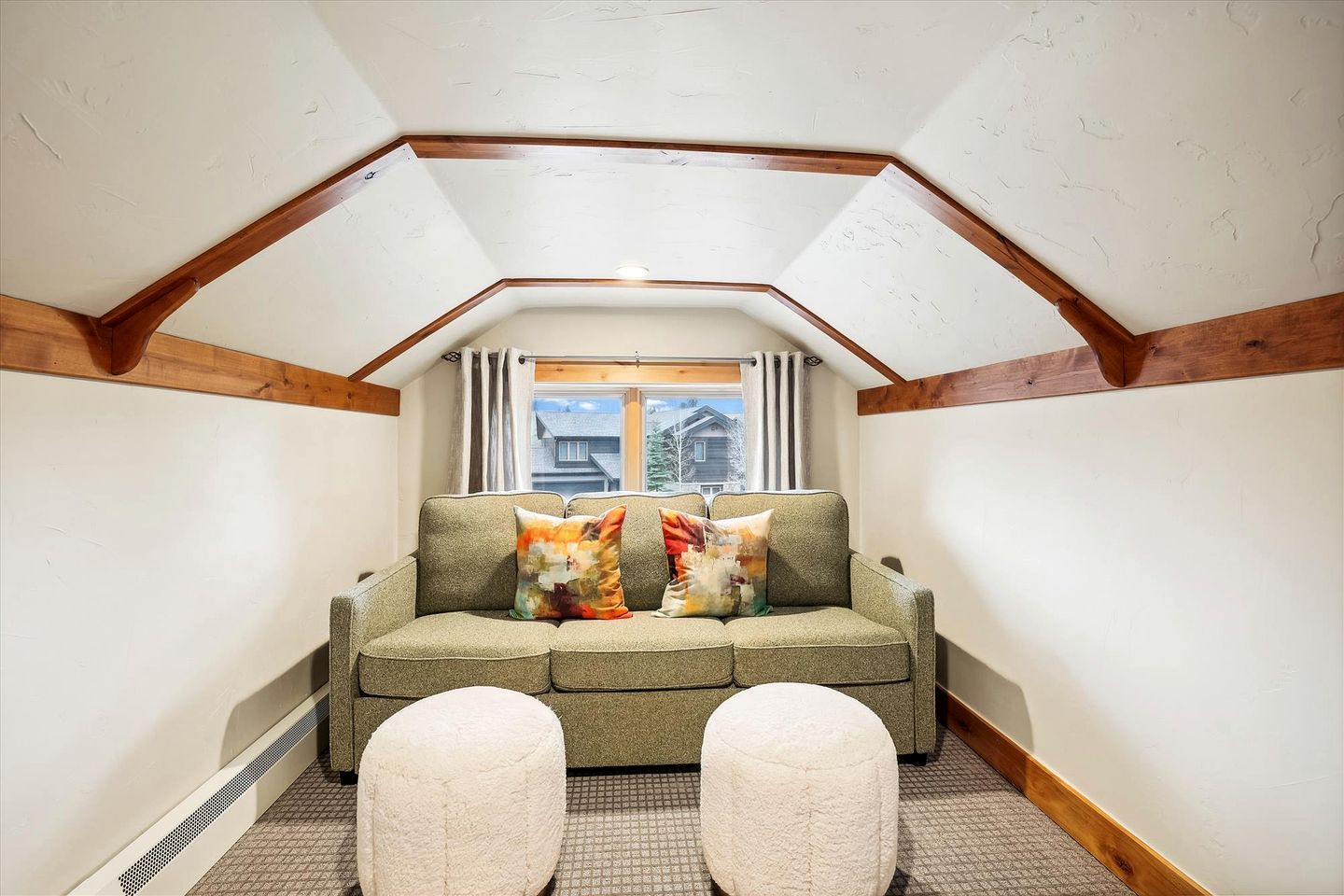 Wonderful Cabin with Hot-tub and Fireplace in Frisco, Colorado