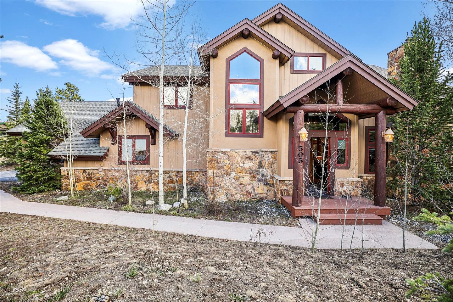 Cabins (United States of America, Frisco, Colorado)