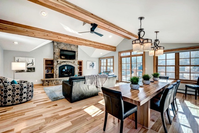 Cabins (United States of America, Frisco, Colorado)