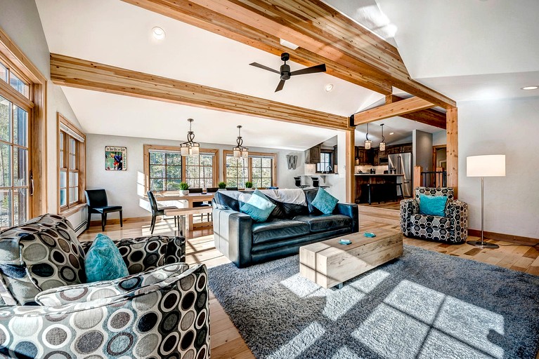 Cabins (United States of America, Frisco, Colorado)