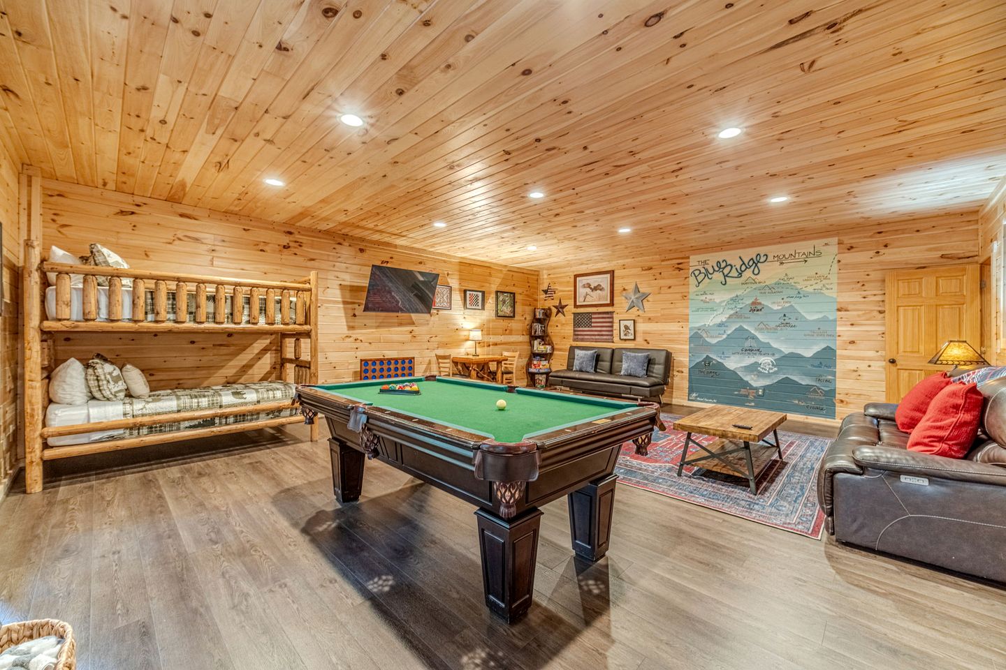 Secluded Luxury Mountain Cabin with Game Room & Hot Tub near Helen, Cleveland GA