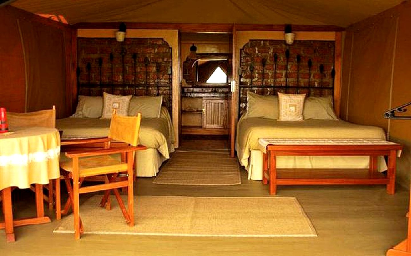 Full-Board Safari Chalets Overlooking Maasai Mara Reserve