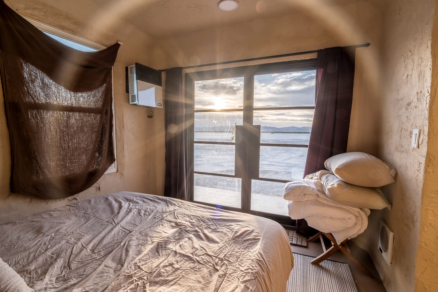 Entire Glamping Complex with Sauna and Hot-Tub in Utah