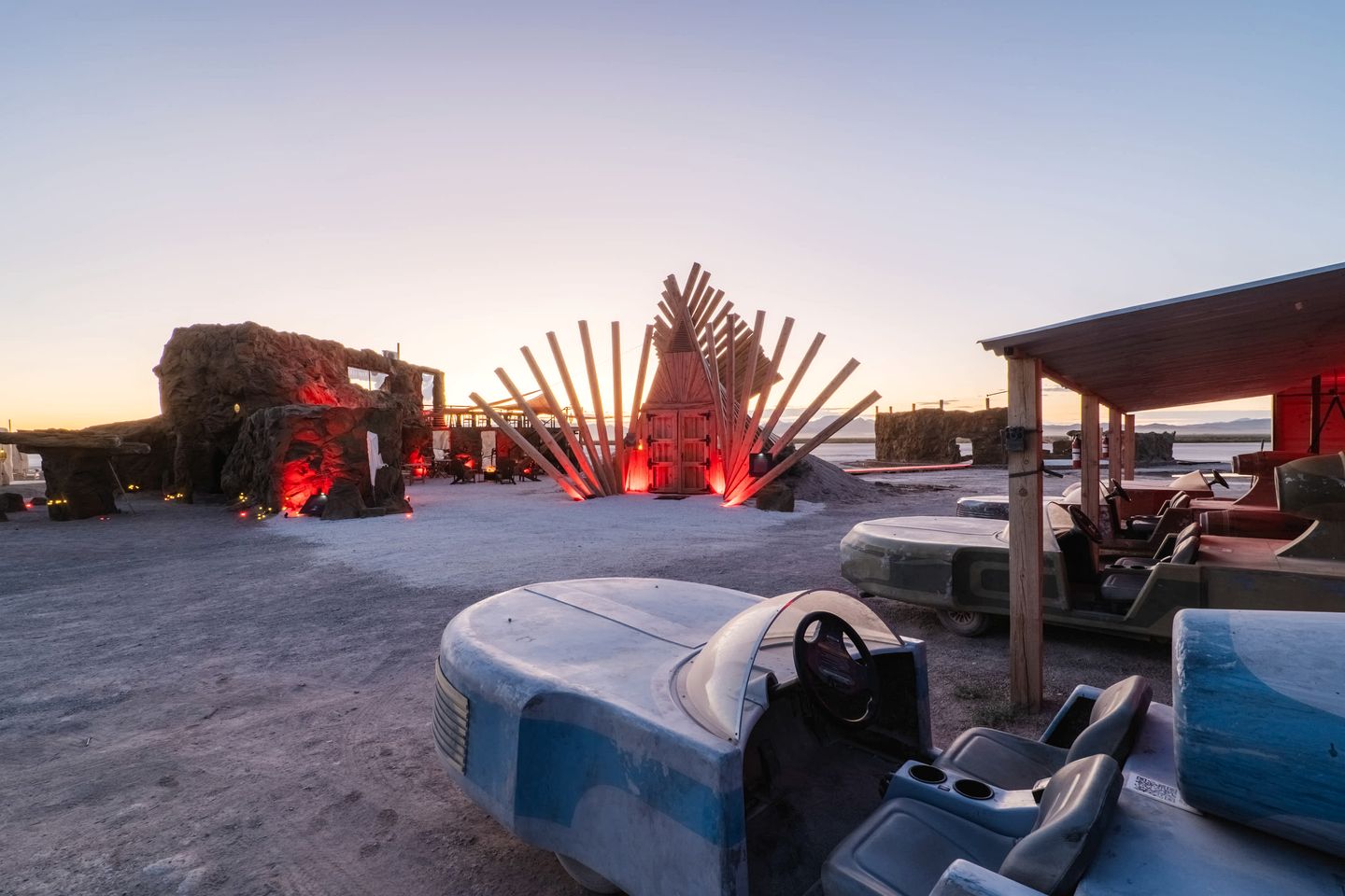 Entire Glamping Complex with Sauna and Hot-Tub in Utah