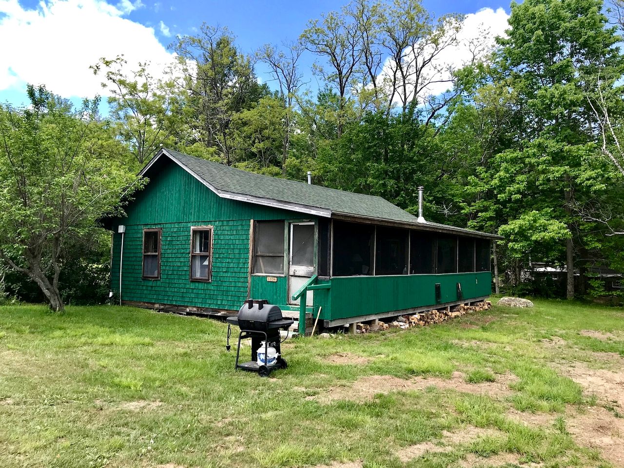 Lakefront Cabin Rental with Large Screen Porch near Baxter State Park, Maine | Cabins (Lakeville, Maine, United States of America)