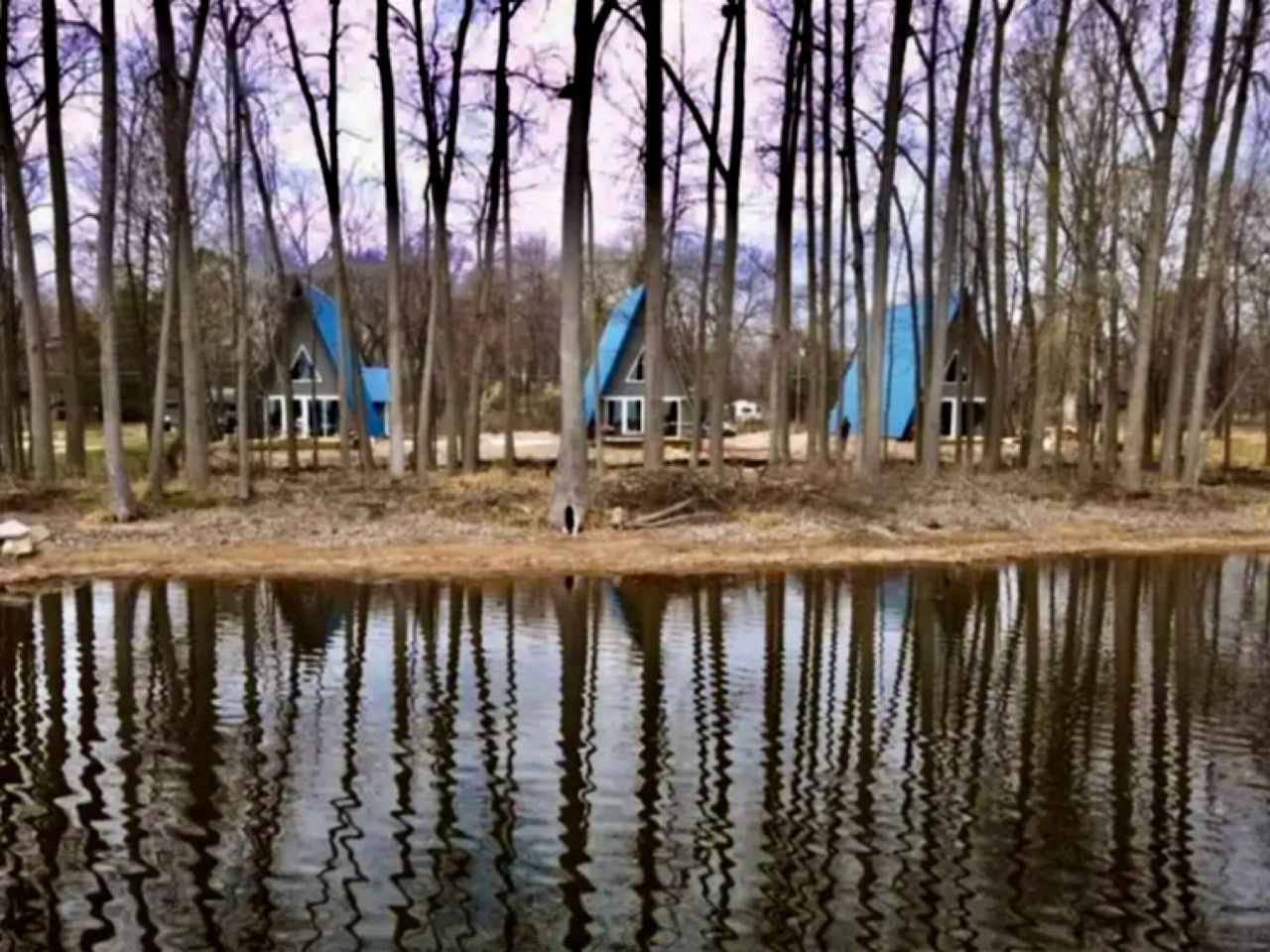 Fully-Equipped A-Frame with Beautiful Lake Views in Michigan