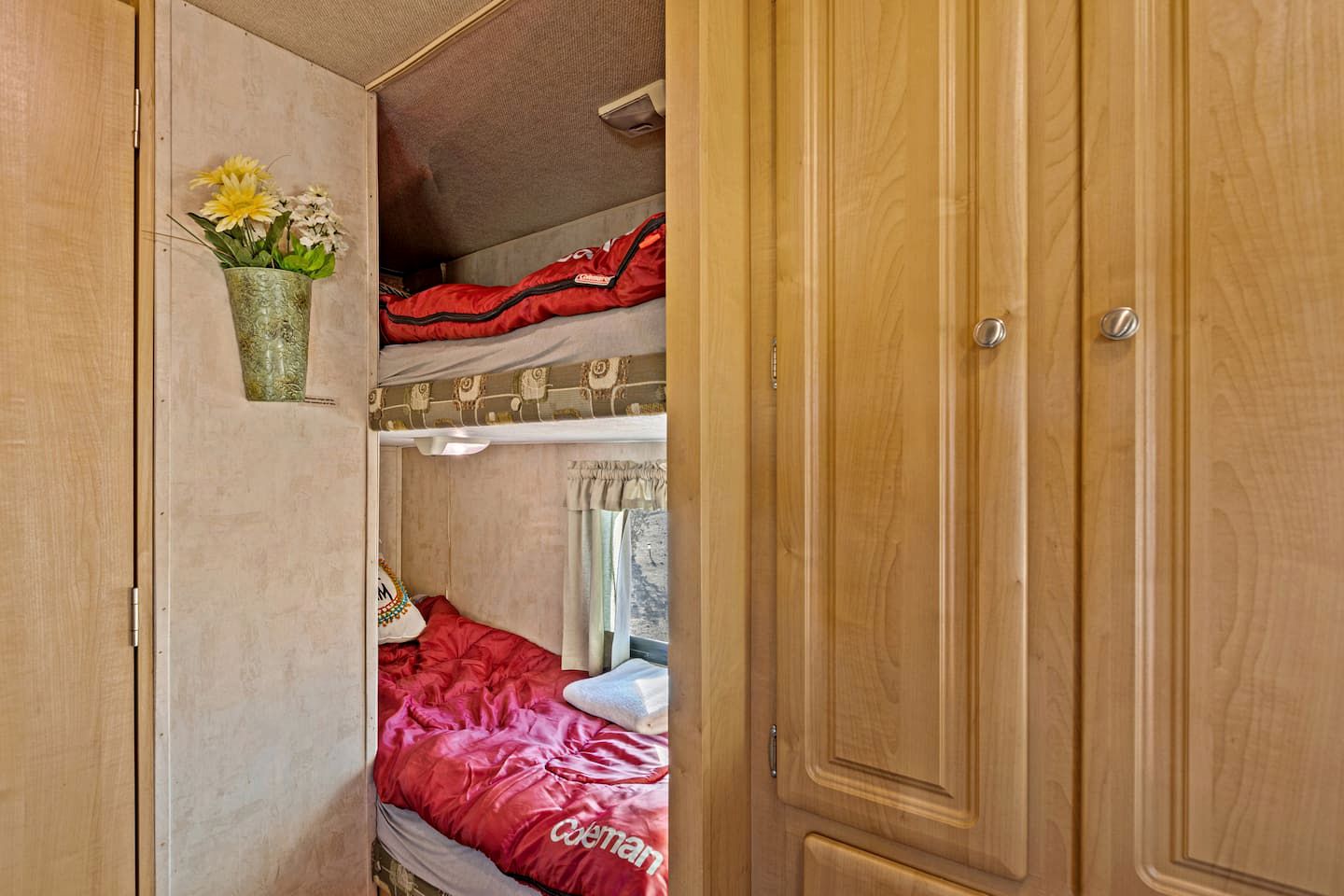 Fully-Equipped Caravan Perfect for a Desert Getaway in Joshua Tree, CA