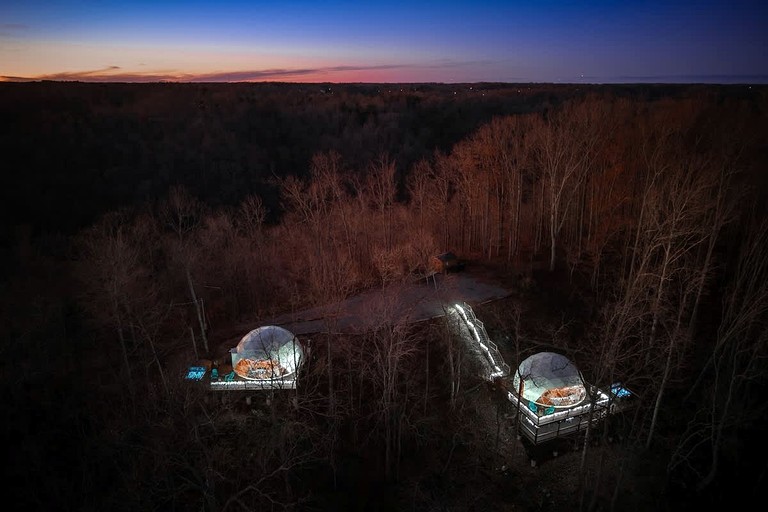 Domes (United States of America, Smithville, Tennessee)