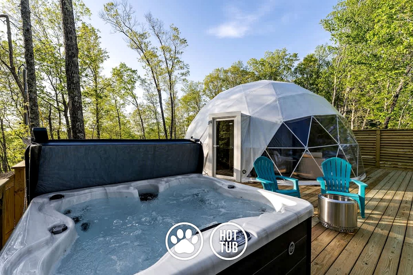 Fully-Equipped Lake Dome with Beautiful Interior and Exterior in Tennessee
