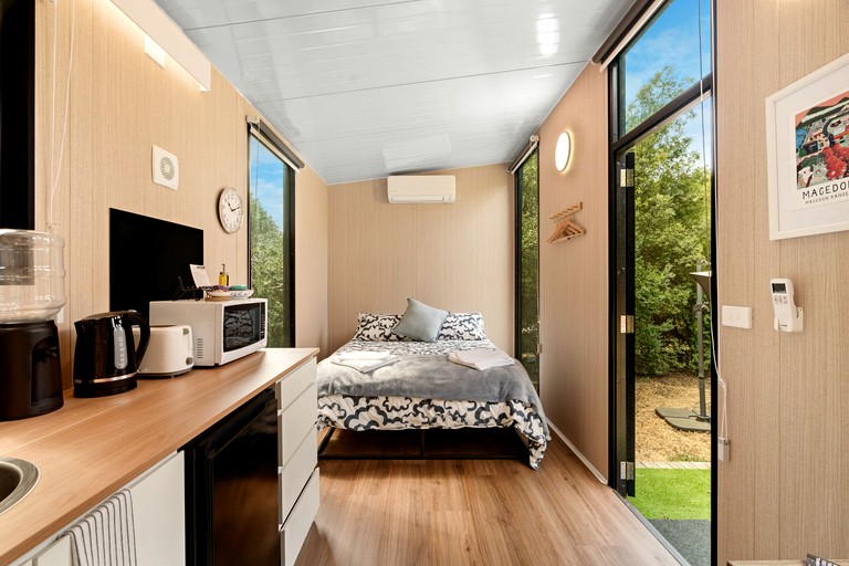 Tiny Houses (Australia, Lancefield, Victoria)
