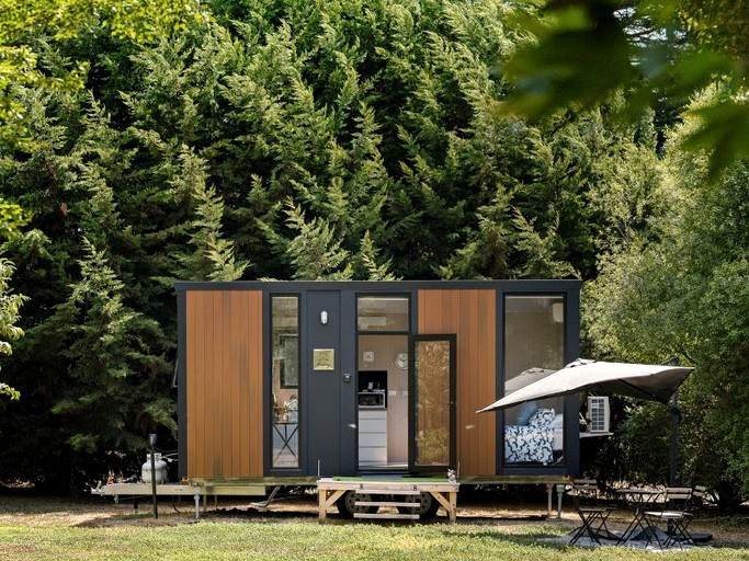 Tiny Houses (Australia, Lancefield, Victoria)