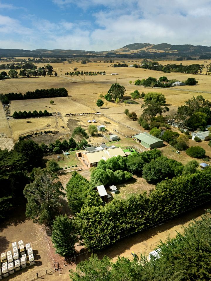 Fully Equipped Tiny House Perfect for an Intimate Getaway in Victoria