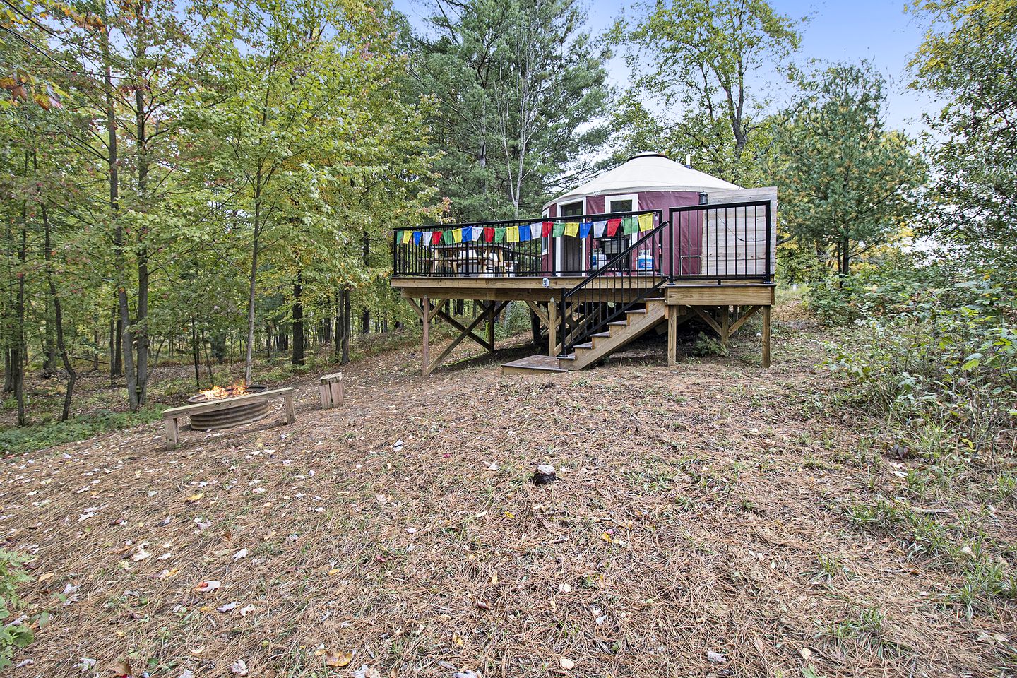 Luxury Wilderness Yurt in Northern MI Outdoor Shower!, Yurts, Sears