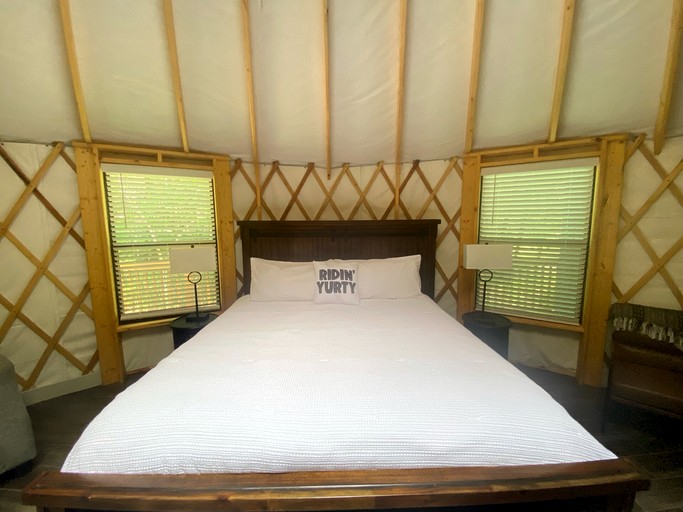 Yurts (United States of America, Livingston, Texas)