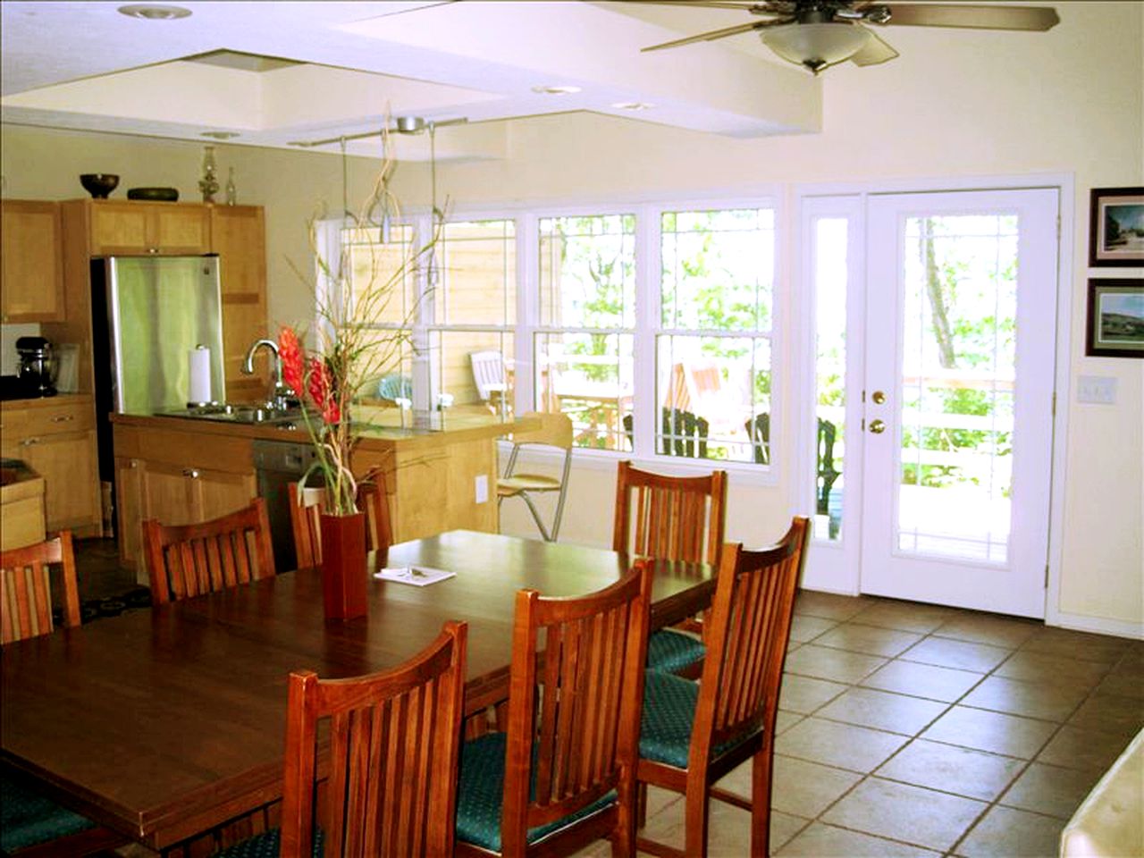 Fully-Furnished Lake Cabin Rental near Grand Rapids, Michigan