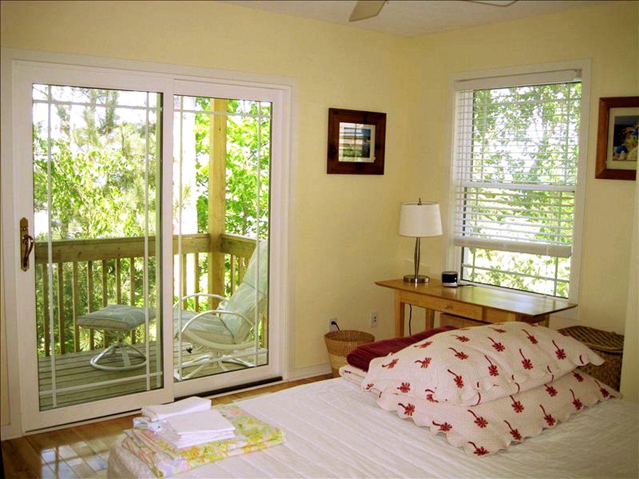 Fully-Furnished Lake Cabin Rental near Grand Rapids, Michigan