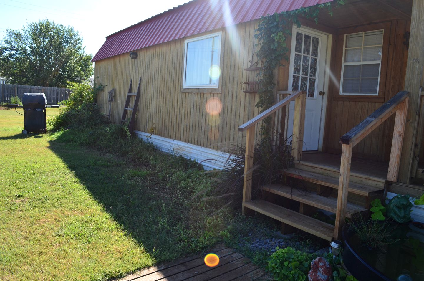 Cabin Rental near Foss Lake in Leedey, Oklahoma