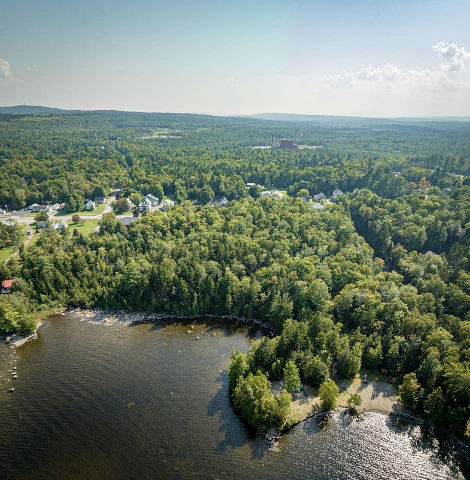 Fully Renovated Cabin Just Minutes to the Coast in Maine