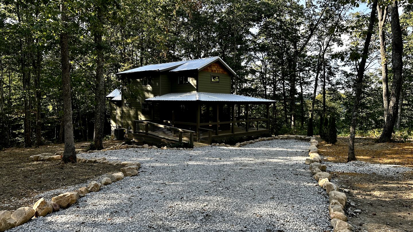 Fully Stocked Cabin Nestled Among the Trees in Tennessee