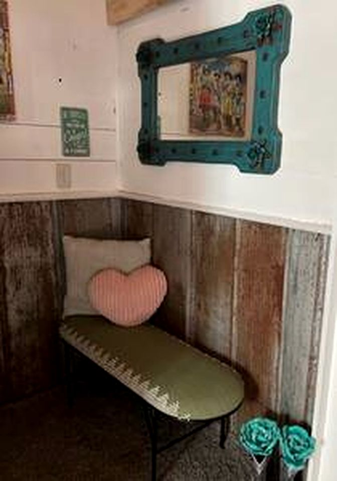 Tiny Quaint Rental Perfect for a Small Family Escape in Texas