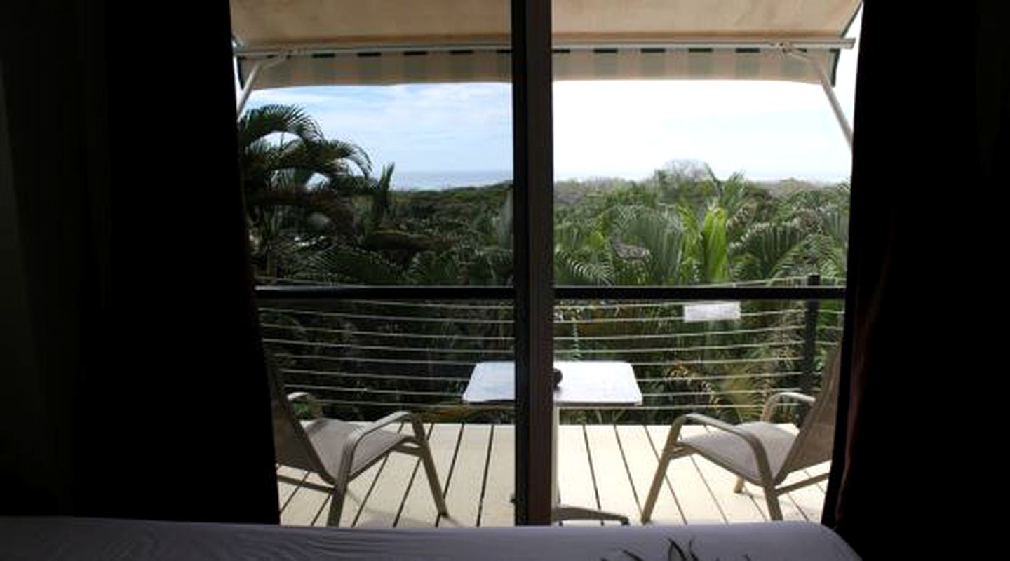 Lovely Accommodation with Ocean Views in Puntarenas Province, Costa Rica