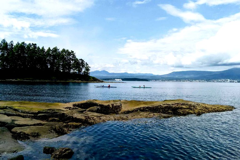 Nature Lodges (Gabriola Island, British Columbia, Canada)