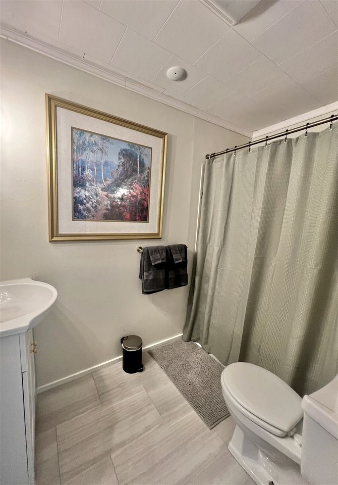 Impressive Cottage Surrounded by Trees in Bridgton, Maine