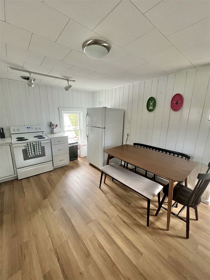 Impressive Cottage Surrounded by Trees in Bridgton, Maine