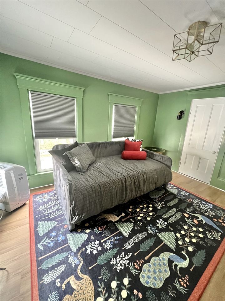 Impressive Cottage Surrounded by Trees in Bridgton, Maine