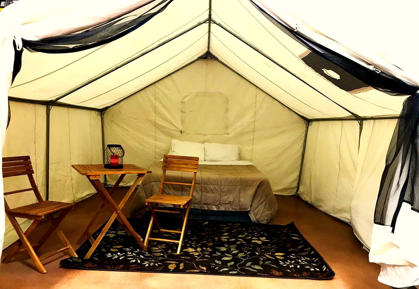 Unique Glamping Tent for Two near World Equestrian Games in Mill Spring, North Carolina