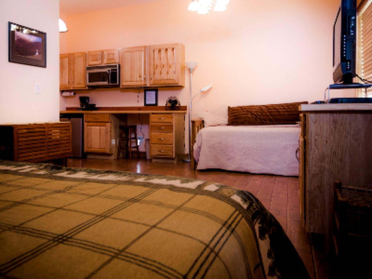 Lovely Accommodation for a Getaway on Cook Inlet in Kasilof, Alaska