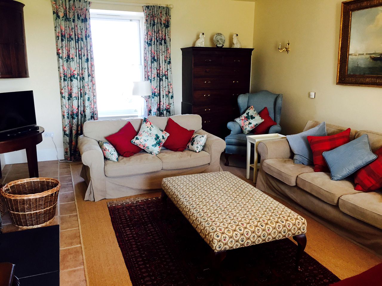 Gorgeous Country Cottage on the Rocky Shores near Dumfries, Scotland