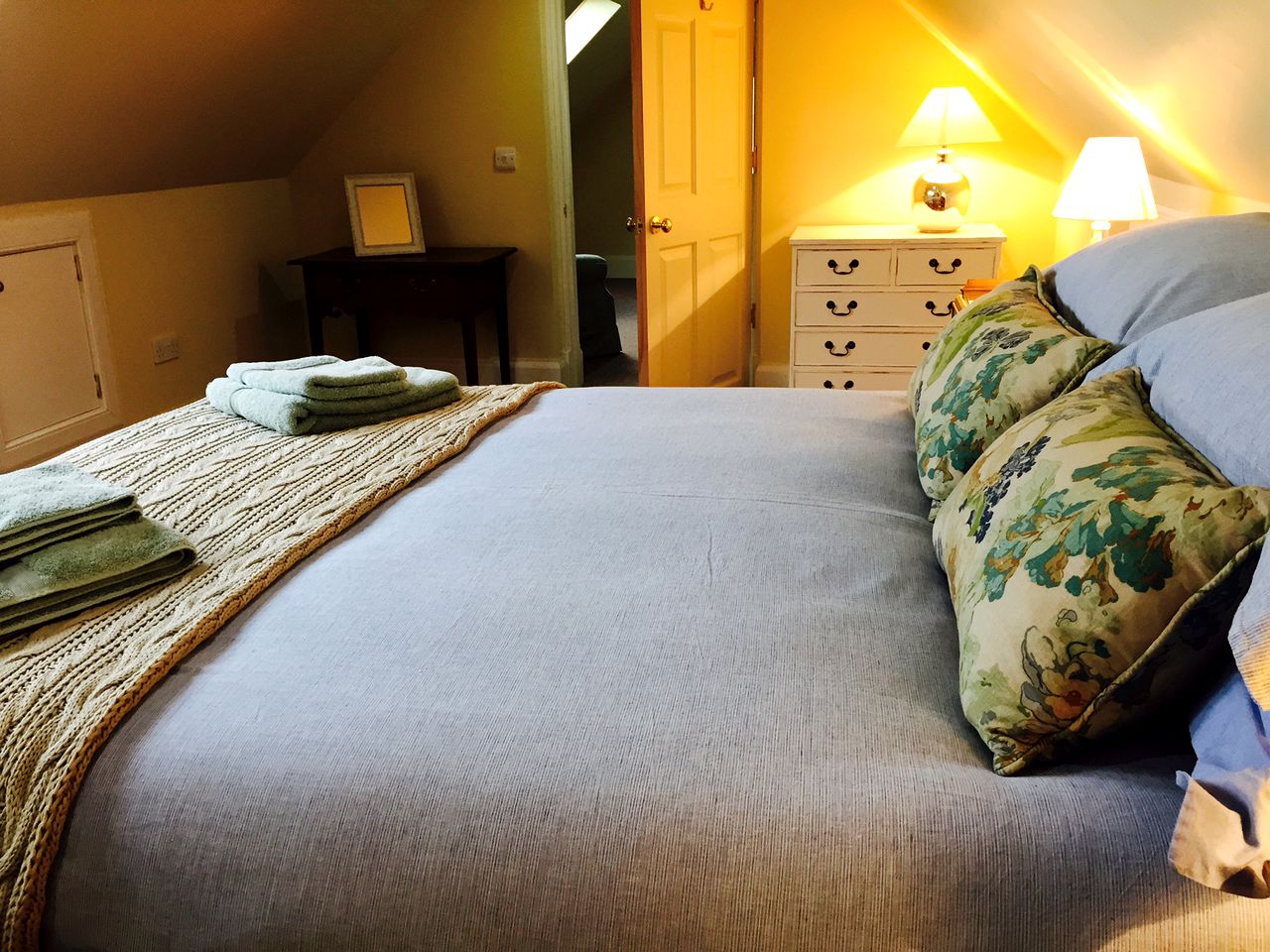 Gorgeous Country Cottage on the Rocky Shores near Dumfries, Scotland