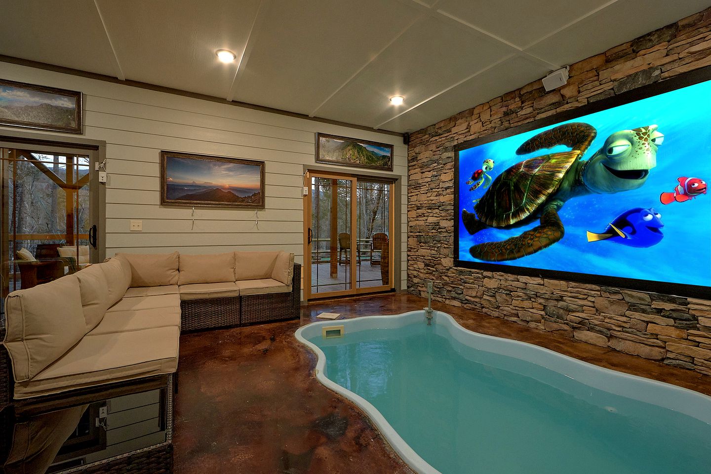 Family Glamping in Sevierville, Tennessee in Amazing Rental with Indoor Pool and Putt Putt Golf