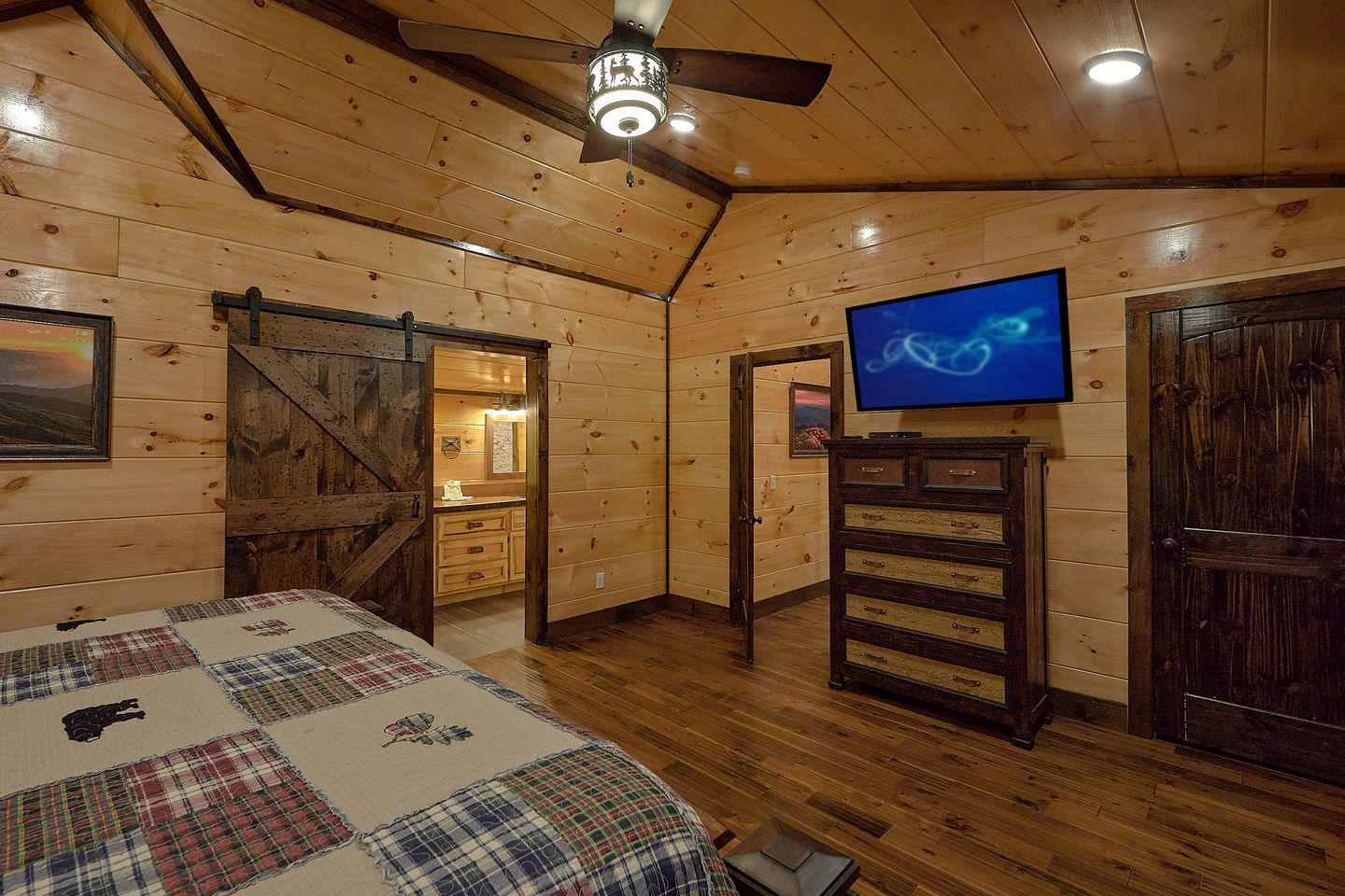 Family Glamping in Sevierville, Tennessee in Amazing Rental with Indoor Pool and Putt Putt Golf