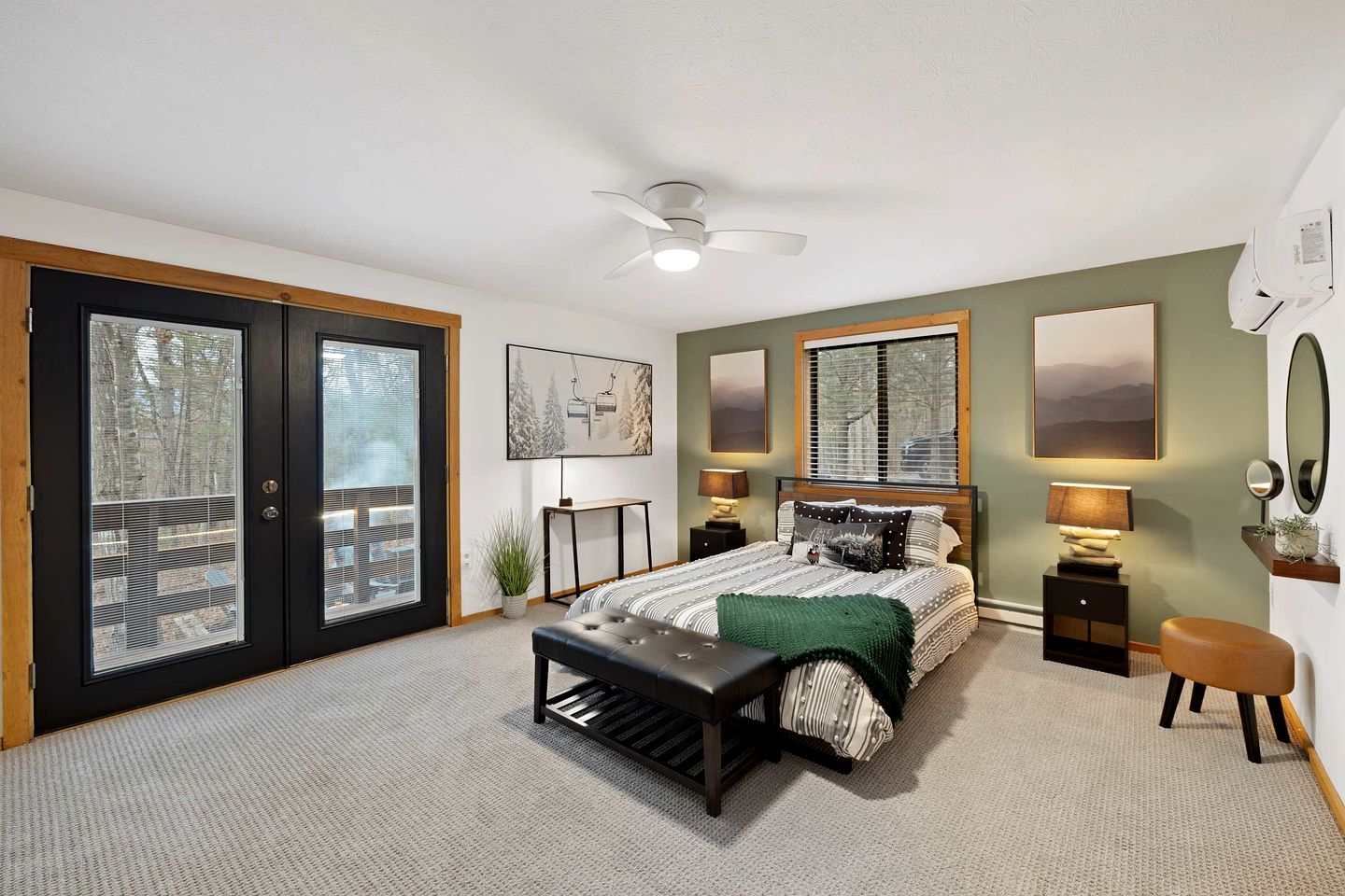 Beautiful Dog-Friendly Cabin with Game Room and Fire Pit, Nestled in the Beautiful Shenandoah Valley in Basye, Virginia