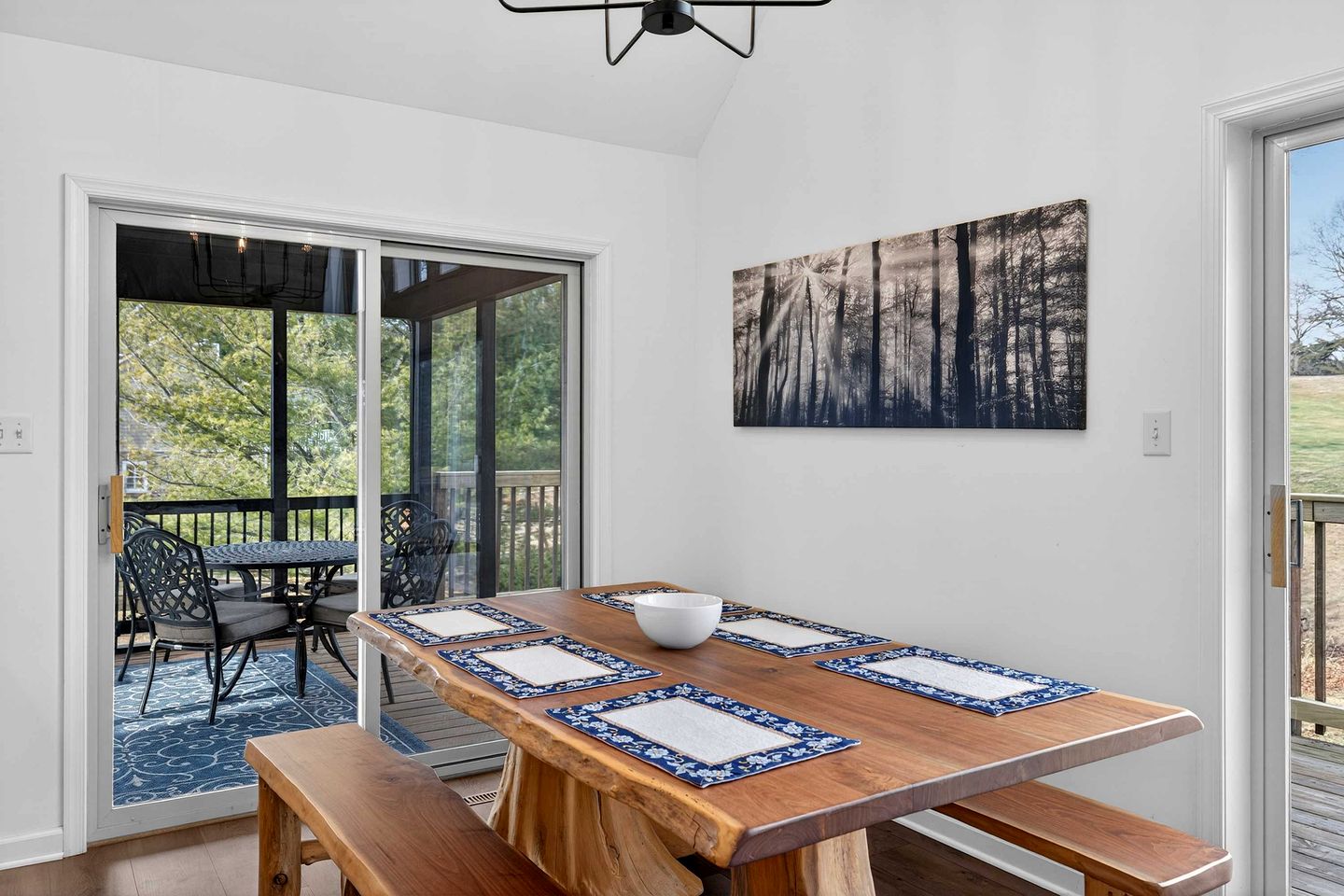 Bright Mountain Cabin with Game Room & Golf Course Views Near Hedgesville, West Virginia