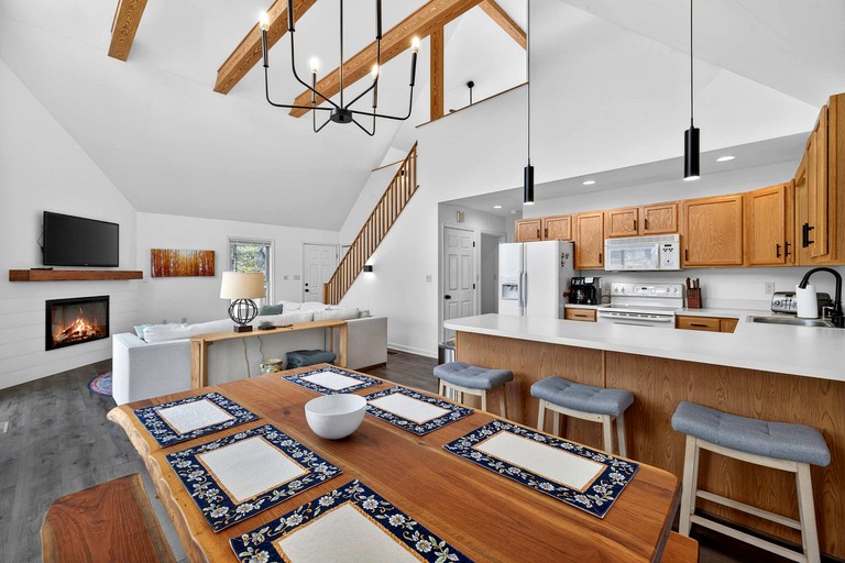 Cabins (United States of America, Hedgesville, West Virginia)