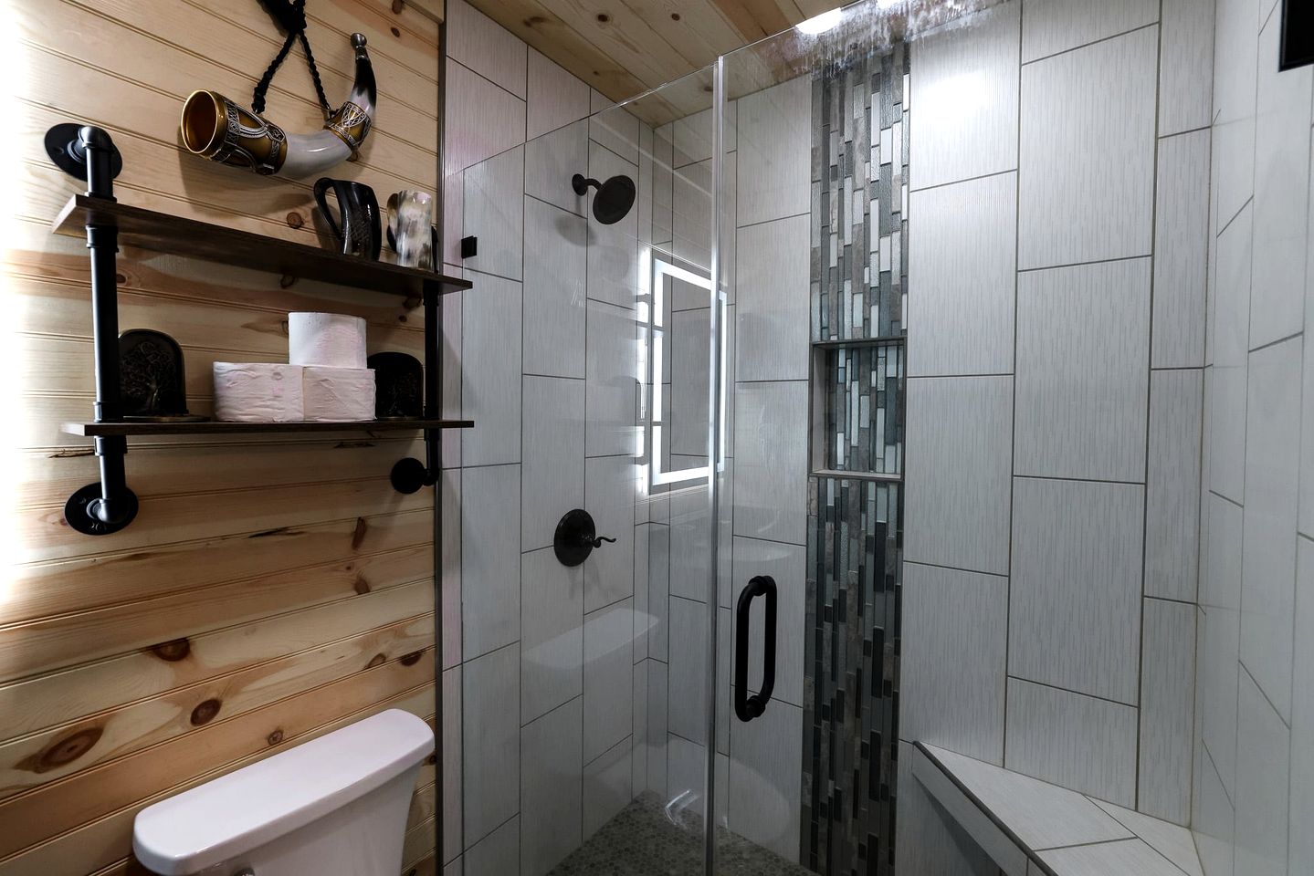 Fantasy Themed Funky Cabin with Hot Tub and Game Room, Perfect for a Whimsical Family Getaway to the Great Smoky Mountains
