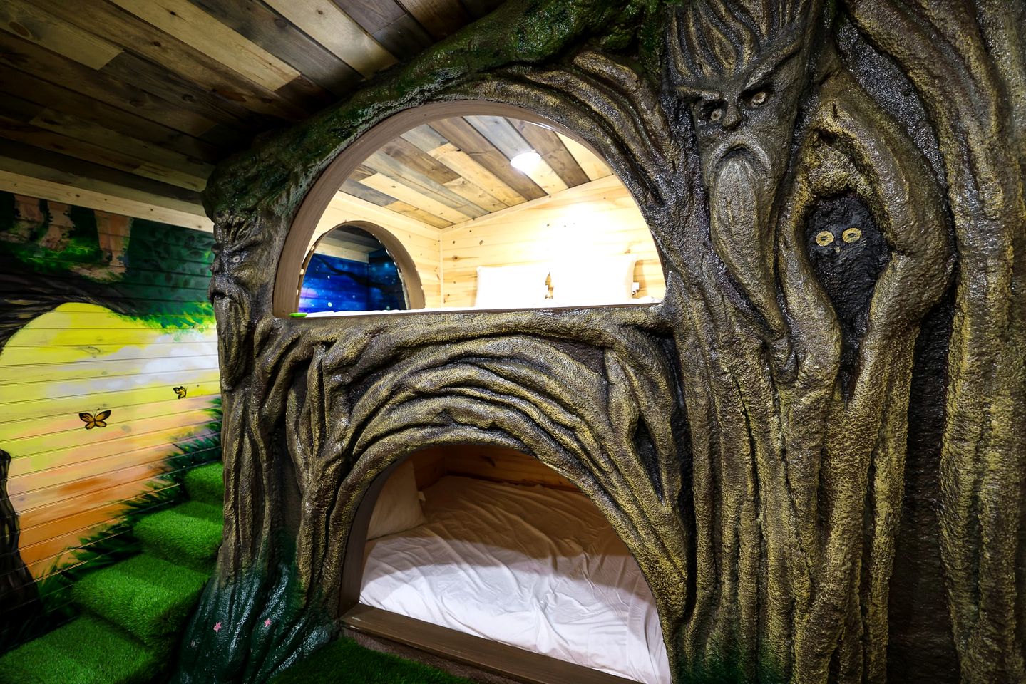 Fantasy Themed Funky Cabin with Hot Tub and Game Room, Perfect for a Whimsical Family Getaway to the Great Smoky Mountains