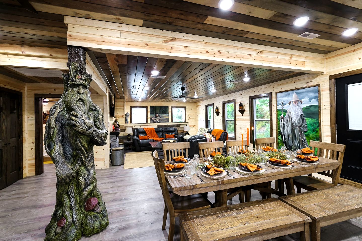 Fantasy Themed Funky Cabin with Hot Tub and Game Room, Perfect for a Whimsical Family Getaway to the Great Smoky Mountains