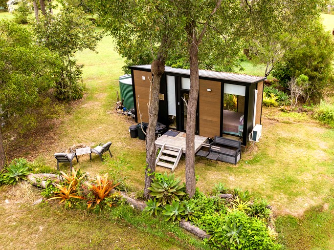 Tiny Houses (Australia, Howard, Queensland)