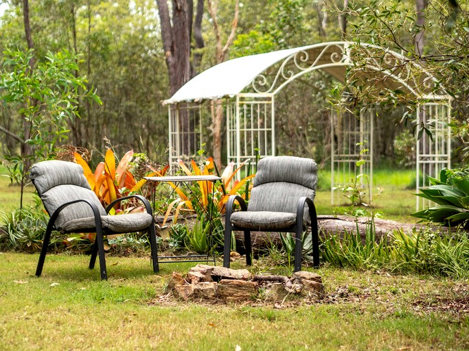 Tiny Houses (Australia, Howard, Queensland)